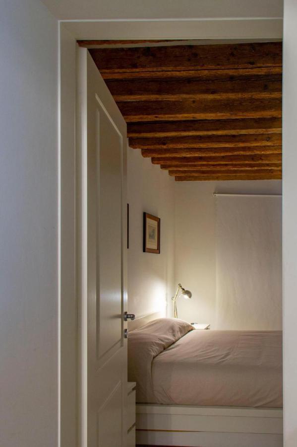 Ca Farnese Apartment Venesia Bagian luar foto
