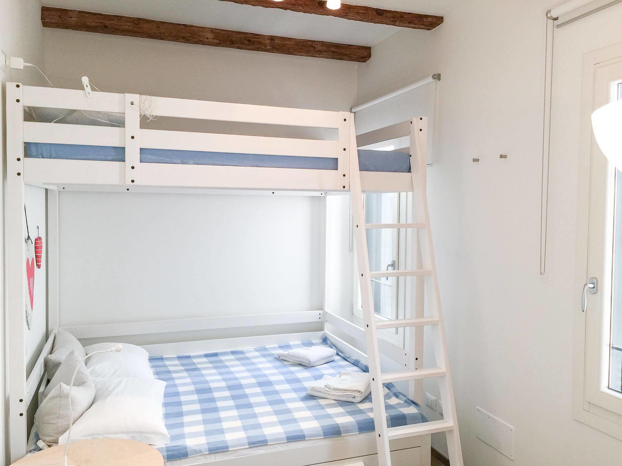 Ca Farnese Apartment Venesia Bagian luar foto